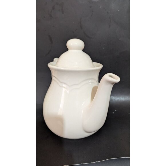Pfaltzgraff Gazebo White Ceramic Teapot With Lid9" - Picture 6 of 8